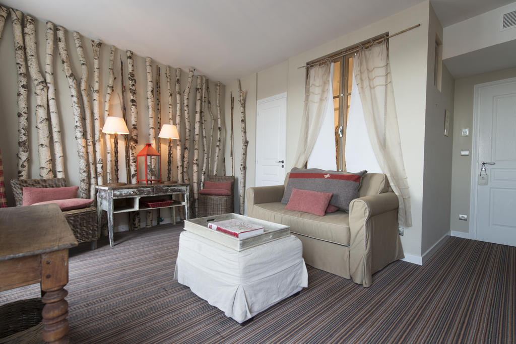 La Marine De Loire Hotel & Spa Montsoreau Bagian luar foto